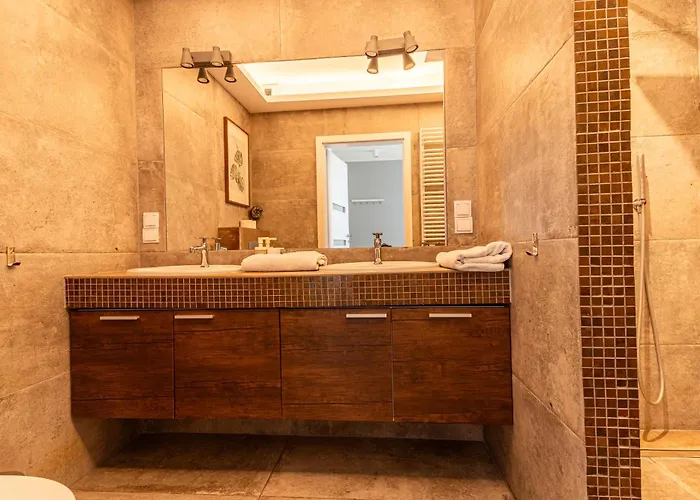 Grand - On The 17th Floor With Panorama *